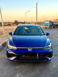 سيارات-volkswagen-golf-8-2023-r-line-الشلف-الجزائر
