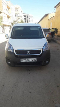 voitures-peugeot-partner-2016-nouveau-djelfa-algerie