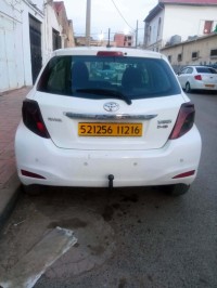 سيارات-toyota-yaris-2012-سيدي-موسى-الجزائر