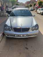 voitures-mercedes-classe-c-2001-220-exclusive-boudouaou-boumerdes-algerie