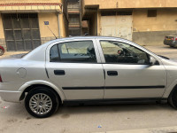 voitures-opel-astra-2004-baraki-alger-algerie