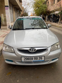 voitures-hyundai-accent-2010-gls-el-omaria-medea-algerie