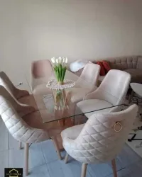 Table de salle à manger 