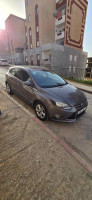 voitures-ford-focus-5-portes-2014-boumerdes-algerie