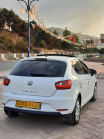 voitures-seat-ibiza-2014-fully-toit-ouvrant-algerie