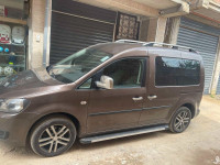 voitures-volkswagen-caddy-2011-alger-centre-algerie