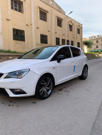 voitures-seat-ibiza-2015-black-line-kolea-tipaza-algerie