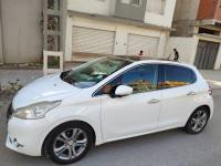 voitures-peugeot-208-2014-allure-el-affroun-blida-algerie