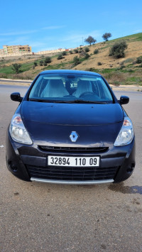 voitures-renault-clio-3-2010-el-affroun-blida-algerie