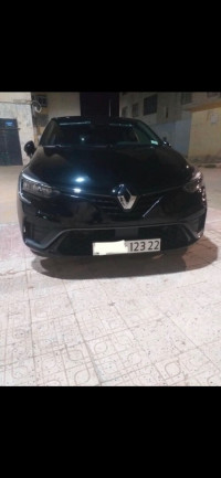 voitures-renault-clio-5-2023-rs-line-oran-algerie