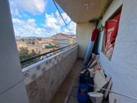 appartement-vente-f3-alger-staoueli-algerie