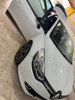 voitures-renault-clio-4-2014-limited-boudouaou-boumerdes-algerie