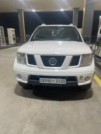 Nissan Navara 2013 Elegance 4x4