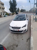 voitures-peugeot-308-2015-allure-didouche-mourad-constantine-algerie