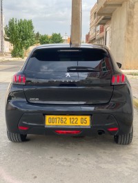 سيارات-peugeot-208-2022-باتنة-الجزائر