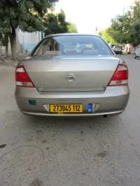 Nissan Sunny 2012 
