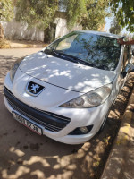 voitures-peugeot-207-2012-algerie