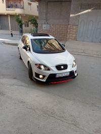 voitures-seat-leon-2013-fr-tazmaltdaira-bejaia-algerie