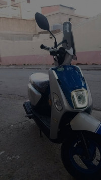 motos-et-scooters-cuxi-linhai-zeralda-alger-algerie