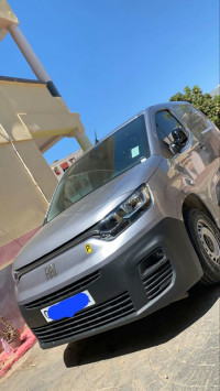 voitures-fiat-doblo-2023-ben-freha-oran-algerie