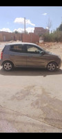 mini-citadine-kia-picanto-2009-style-chlef-algerie