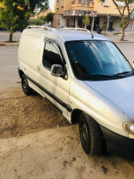 voitures-peugeot-partner-2002-msila-algerie