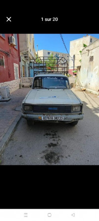 voitures-mazda-b1600-1982-bien-annaba-algerie