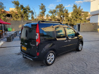 voitures-renault-kangoo-2017-privilege-blida-algerie