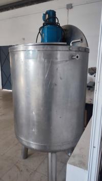 آخر-cuve-avec-melangeur-500l-عنابة-الجزائر