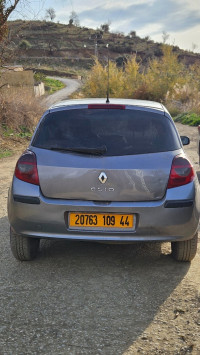 voitures-renault-clio-3-2009-sidi-lakhdar-ain-defla-algerie