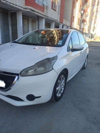 voitures-peugeot-208-2014-active-ferdjioua-mila-algerie