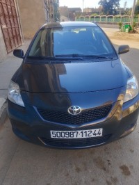سيارات-toyota-yaris-sedan-2012-عين-الدفلى-الدفلة-الجزائر