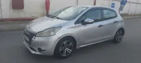 Peugeot 208 2015 Access