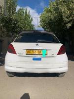 voitures-peugeot-207-2011-allure-djemila-setif-algerie