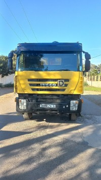 شاحنة-iveco-15-ton-2014-براقي-الجزائر