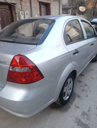 voitures-chevrolet-aveo-4-portes-2013-rouiba-alger-algerie