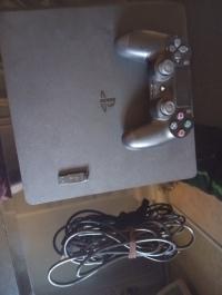 أجهزة-ألعاب-الفيديو-ps4-slim-تيزي-وزو-الجزائر