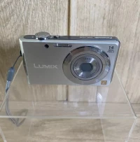 Panasonic Lumix DMC-FS16 14MP Digital Camera 4x Zoom Silver 