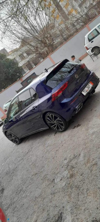 voitures-volkswagen-golf-8-2021-tiaret-algerie