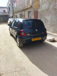 voitures-renault-clio-campus-2008-heliopolis-guelma-algerie