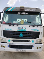 camion-sinotruk-howo-2013-tlemcen-algerie