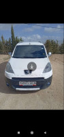 voitures-peugeot-partner-2011-el-ach-bordj-bou-arreridj-algerie