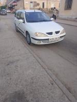 citadine-renault-megane-1-2003-guelma-algerie