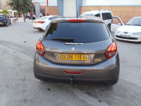 voitures-peugeot-208-2018-allure-facelift-oum-el-bouaghi-algerie