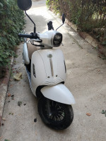 motos-et-scooters-benelli-panarea-2022-algerie