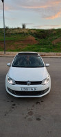 voitures-volkswagen-polo-2014-life-guelma-algerie