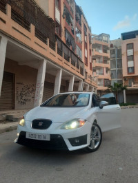 voitures-seat-leon-2013-fr-les-eucalyptus-alger-algerie