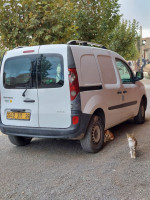 voitures-renault-kangoo-2011-medea-algerie