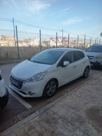 سيارات-peugeot-208-2013-allure-الرغاية-الجزائر
