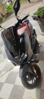 motos-scooters-vmax-2021-annaba-algerie